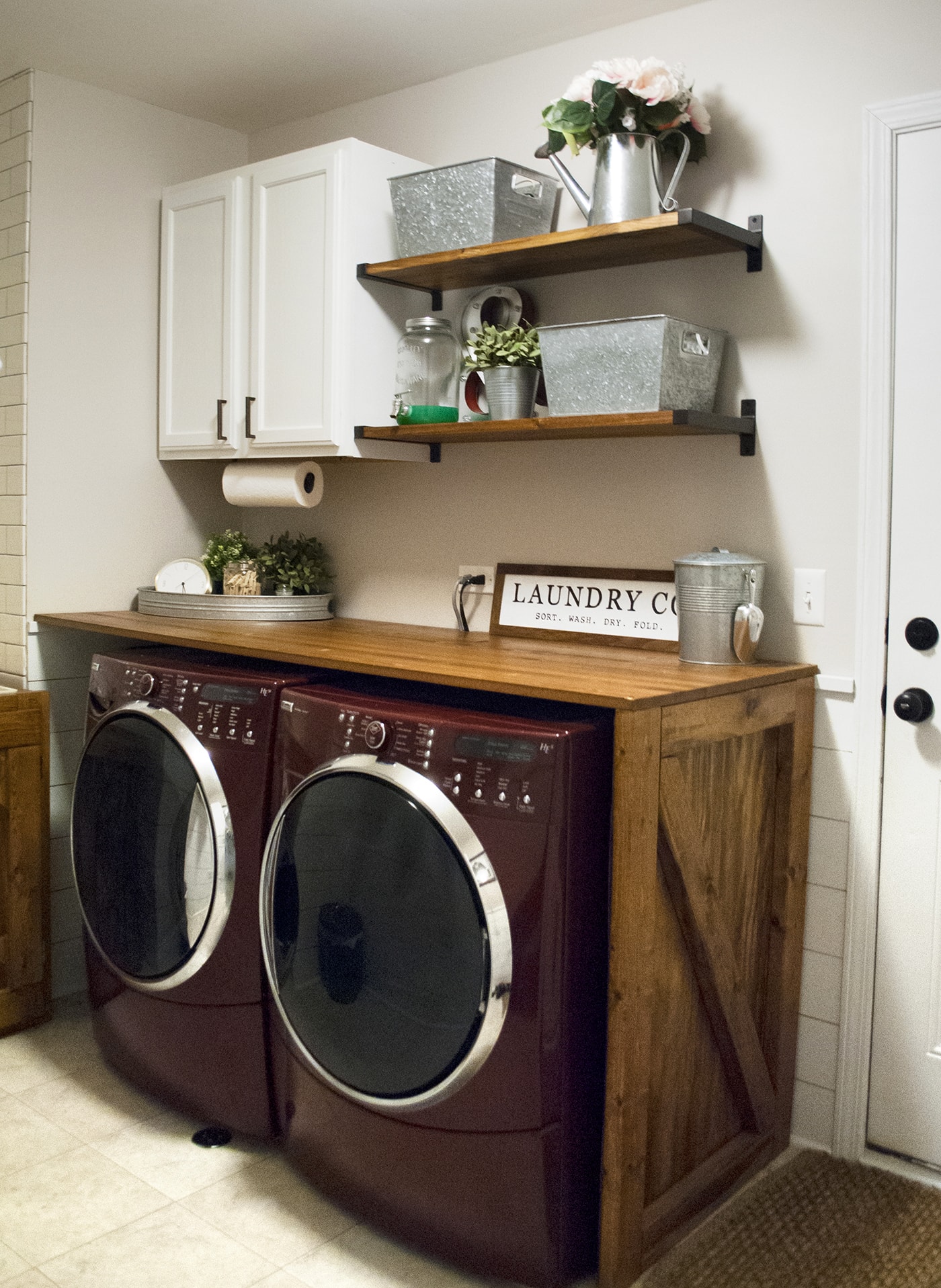 DIY Farmhouse Laundry Room Sink Cabinet